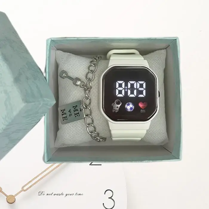 2025 Astronaut LED Digital Watch Blue Square Design — feature 10