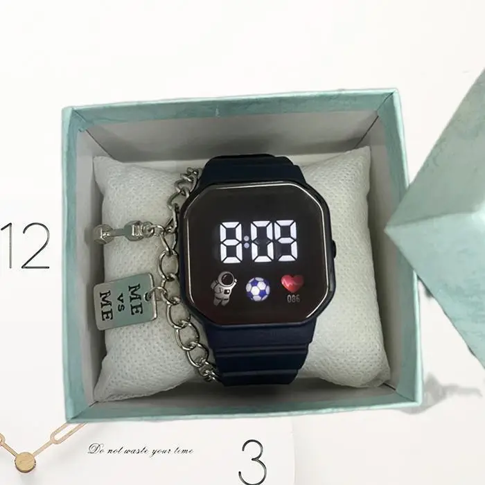 2025 Astronaut LED Digital Watch Blue Square Design — feature 16
