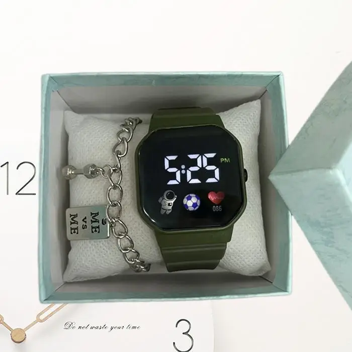 2025 Astronaut LED Digital Watch Blue Square Design — feature 17