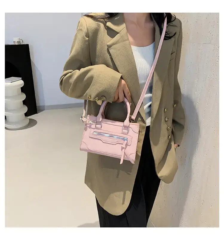 Black Korean Style Shoulder Bag with Zipper Compartment — feature 11