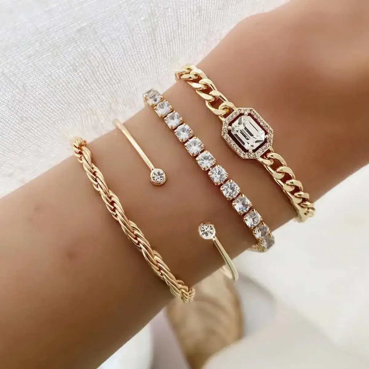 Alloy Bracelet Set with Diamond Accents for Women — feature 2