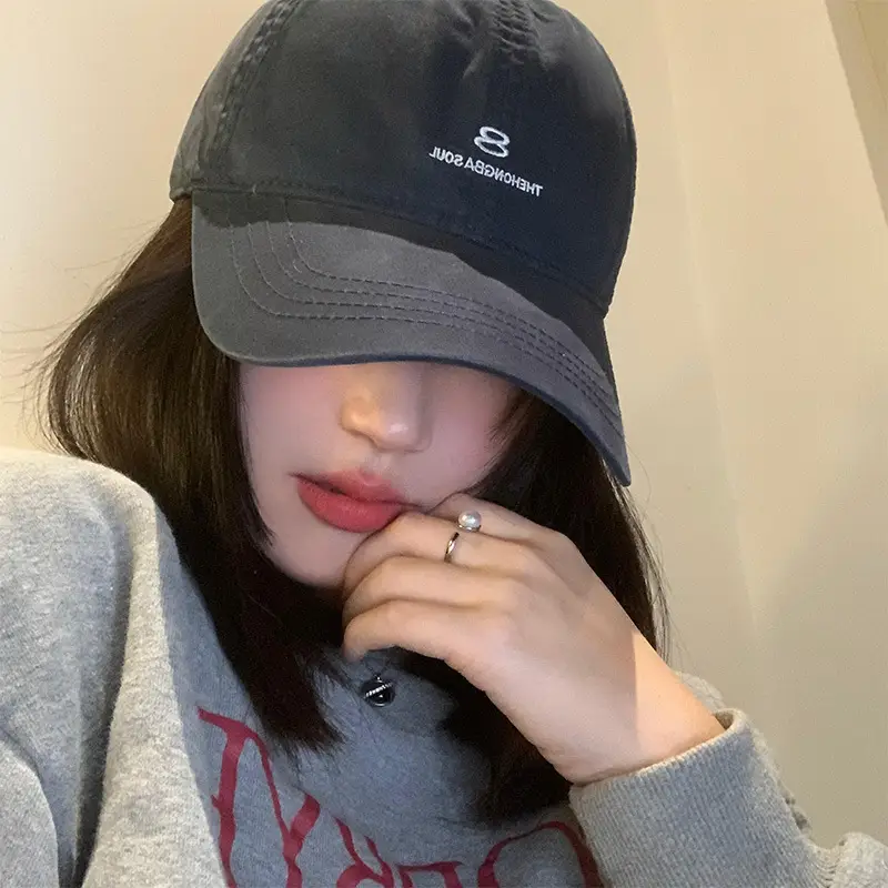 Women's Brown Retro Baseball Cap Wide Brim Big Face - Image 7
