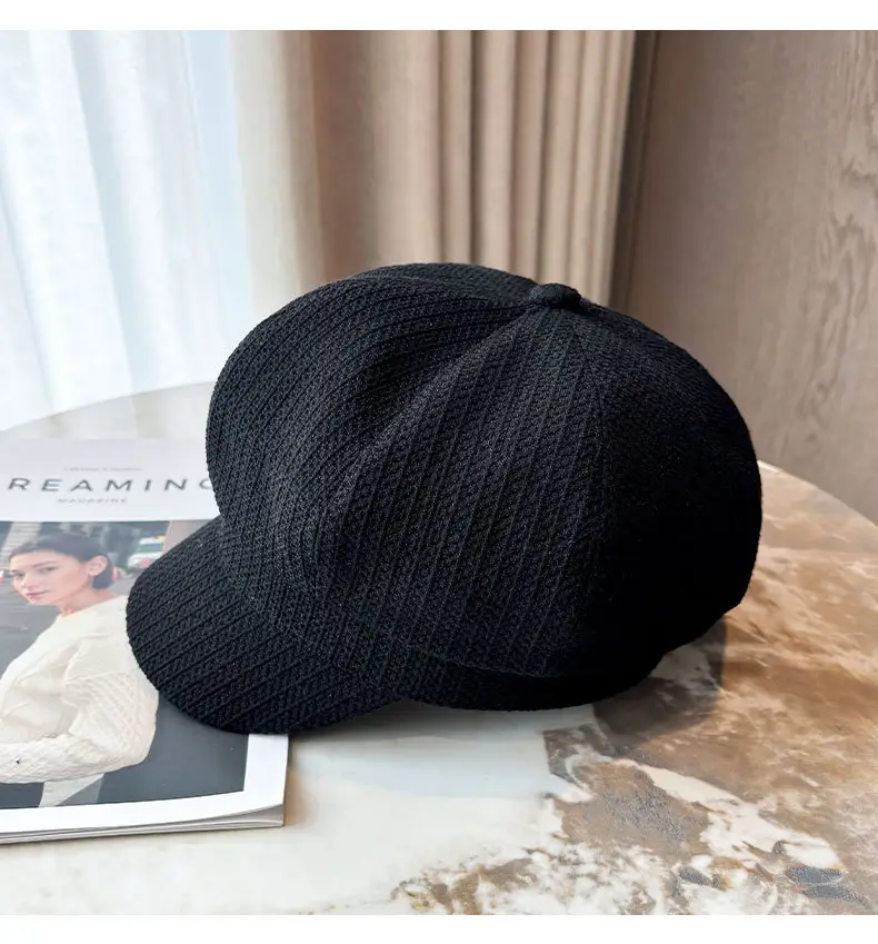 Women's British Octagonal Cap Beige Duck Tissue 2024 — feature 24