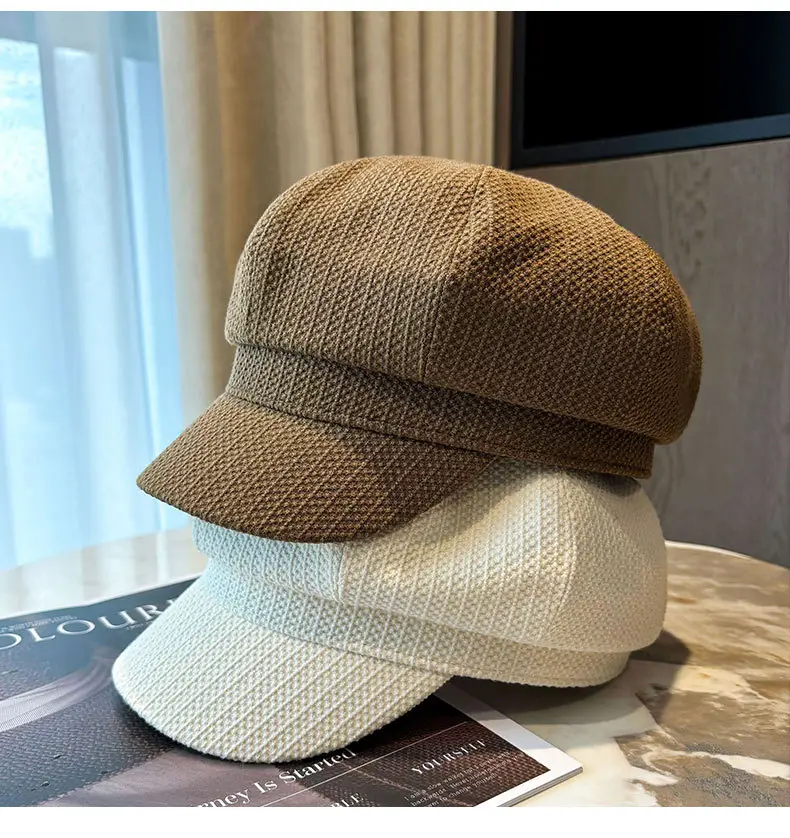 Women's British Octagonal Cap Beige Duck Tissue 2024 — feature 26