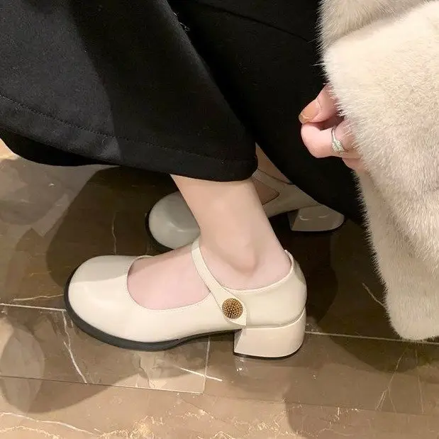 French Style One-word Buckle Belt Mary Jane Shoes for Outer Wear Thick Heel Round Toe All-match 2024 Autumn Explosions High Heel Small Leather Shoes for Women