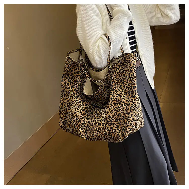 Leopard Print Large Capacity Women's Shoulder Bag — feature 14