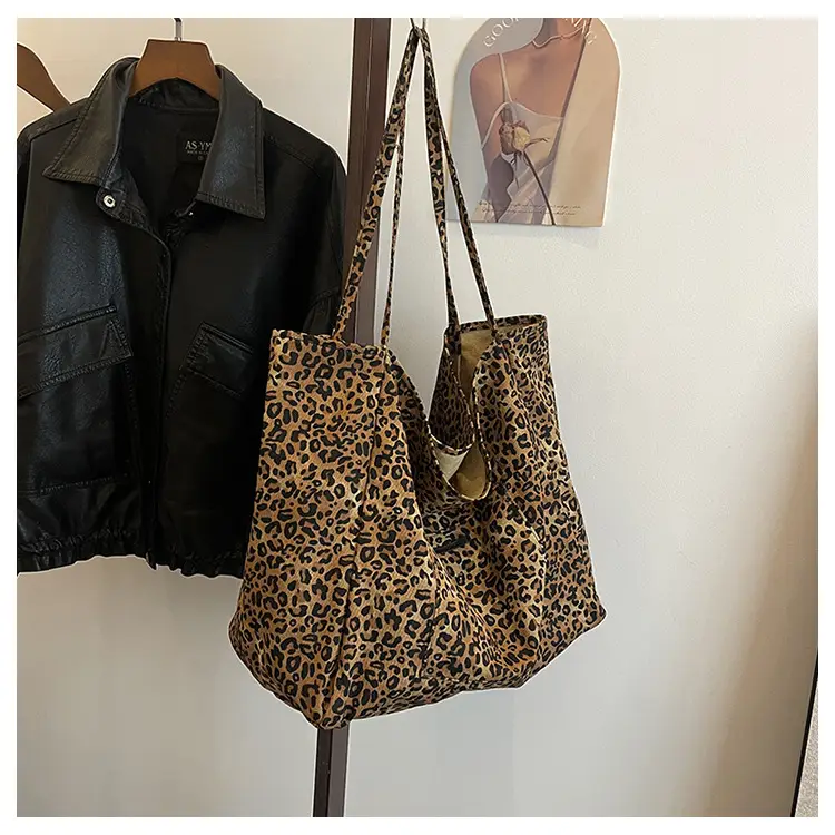Leopard Print Large Capacity Women's Shoulder Bag — feature 28