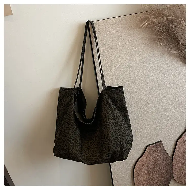 Leopard Print Large Capacity Women's Shoulder Bag — feature 36