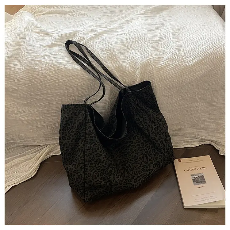 Leopard Print Large Capacity Women's Shoulder Bag — feature 44