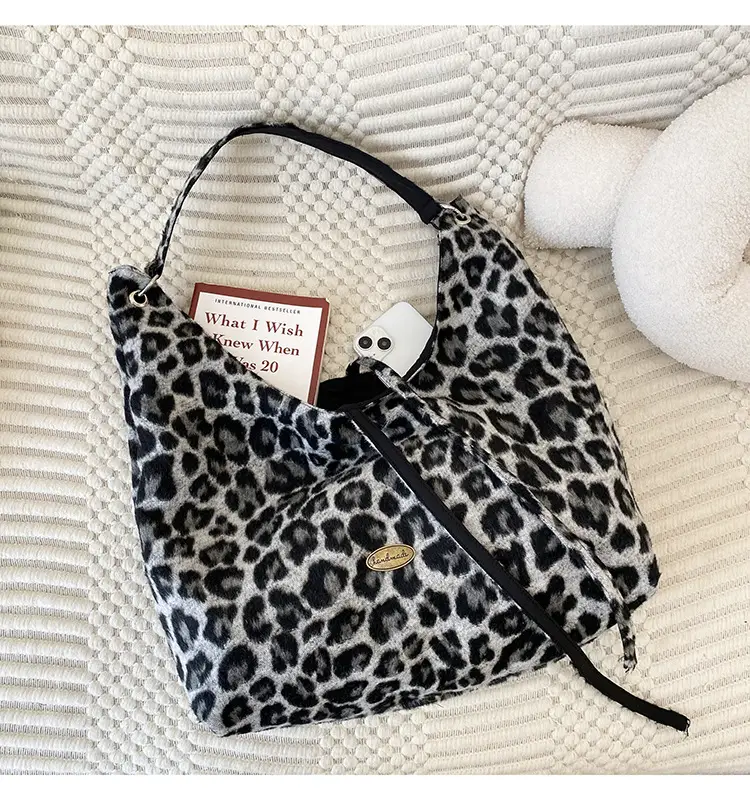 Leopard Print One Shoulder Canvas Tote Bag — feature 15