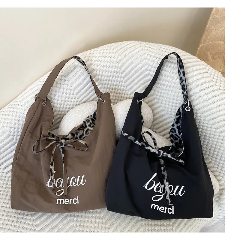 Leopard Print One Shoulder Canvas Tote Bag — feature 5