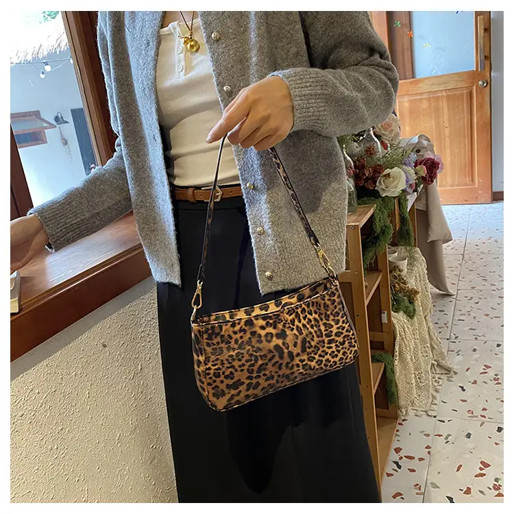 PU Leopard Print Shoulder Bag for Women - Image 4