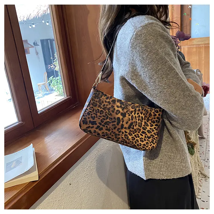 PU Leopard Print Shoulder Bag for Women — feature 10