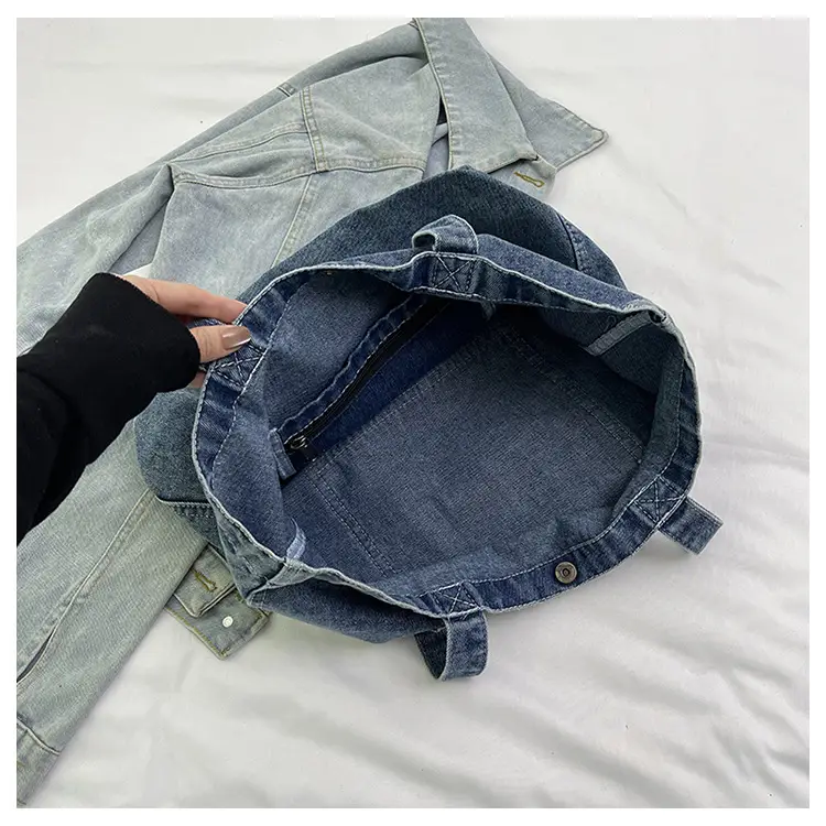 Women Denim Wash Bag Large Capacity Washable — feature 24
