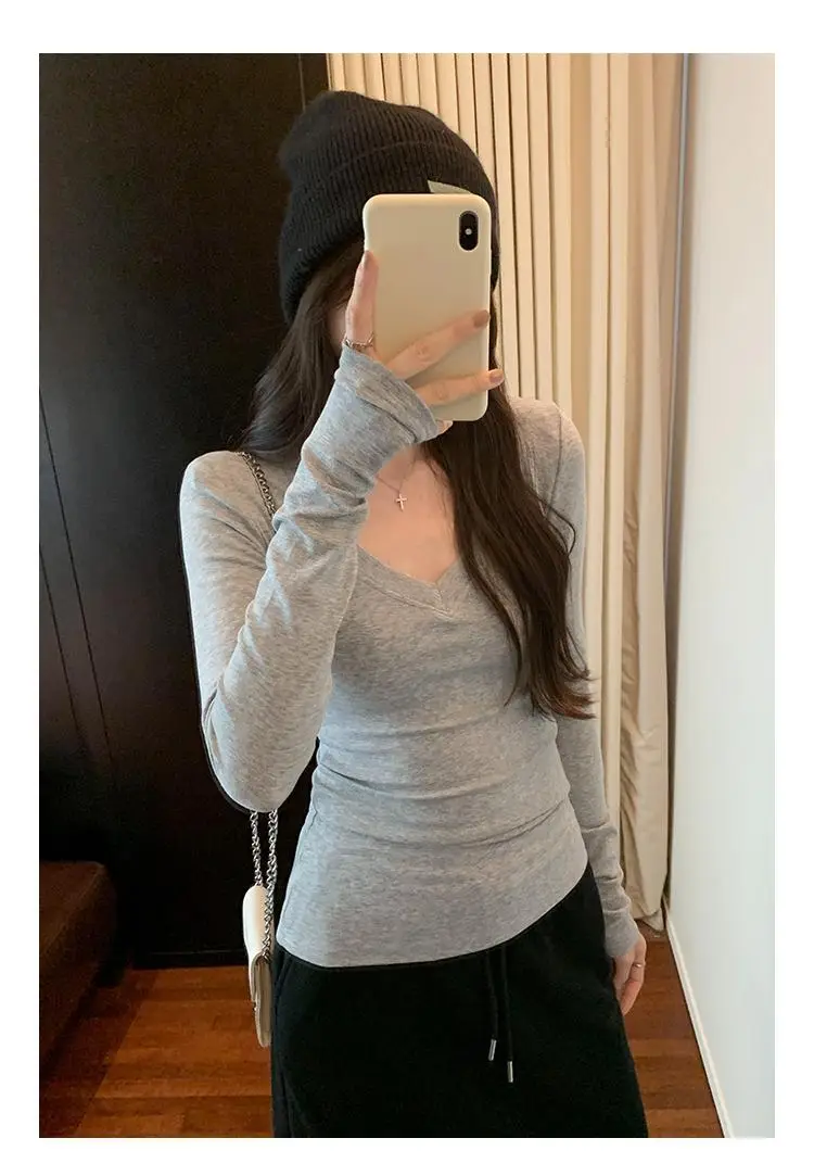 Sweet and Hot Early Autumn Threaded V-neck Slim-fit Slimming Inner T-shirt Women's 2024 New All-match Elegant Design Top — feature 12