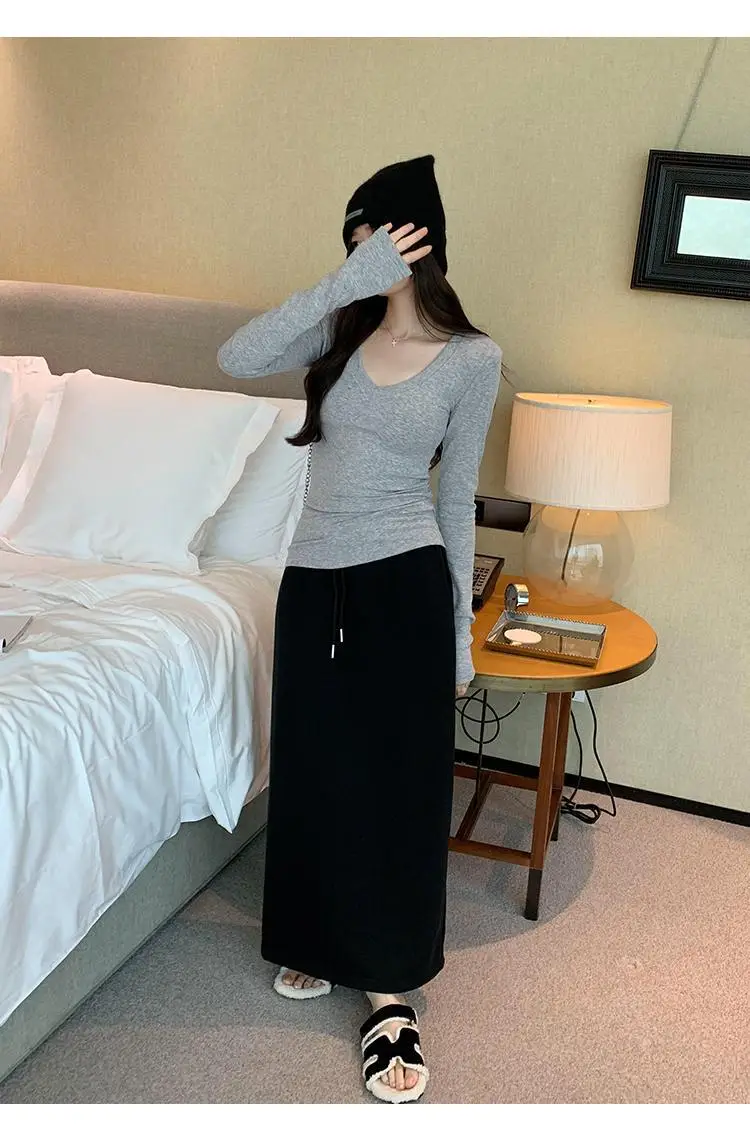 Sweet and Hot Early Autumn Threaded V-neck Slim-fit Slimming Inner T-shirt Women's 2024 New All-match Elegant Design Top — feature 15