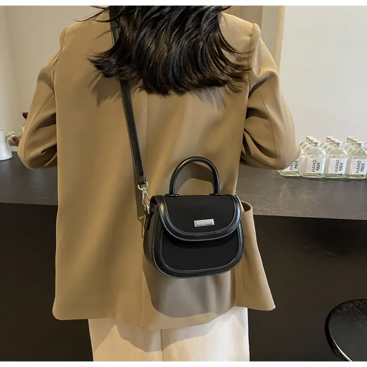 Black Saddle Crossbody Bag for Women 2024 — feature 13