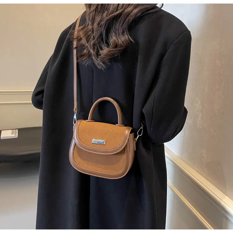 Black Saddle Crossbody Bag for Women 2024 — feature 16