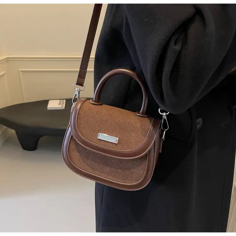 Black Saddle Crossbody Bag for Women 2024 — feature 25
