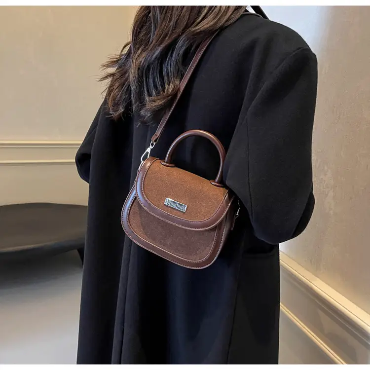 Black Saddle Crossbody Bag for Women 2024 — feature 26