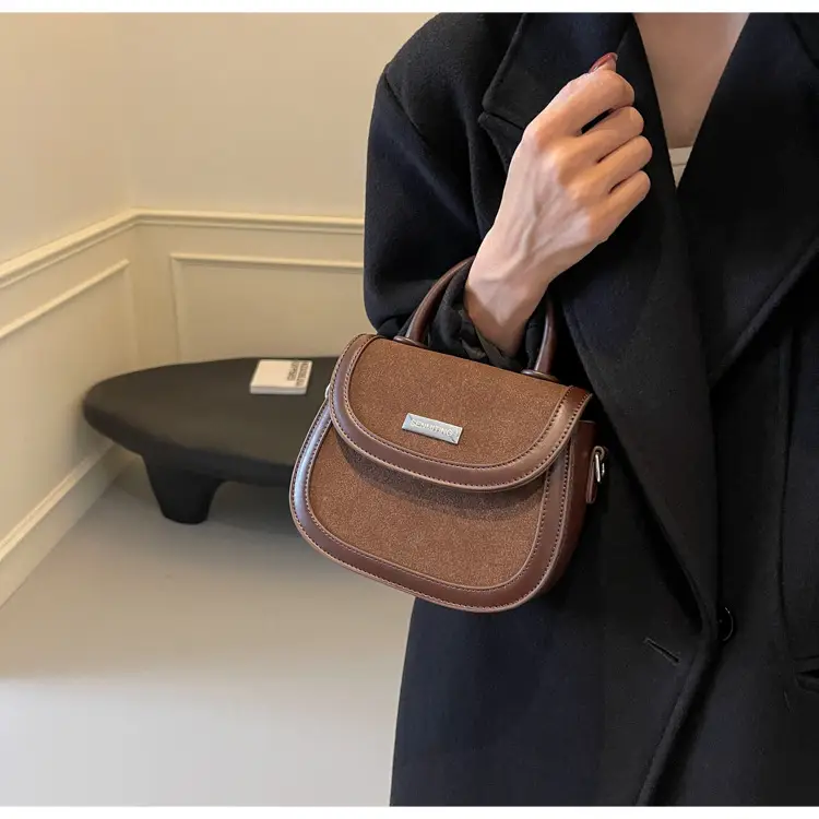 Black Saddle Crossbody Bag for Women 2024 — feature 28