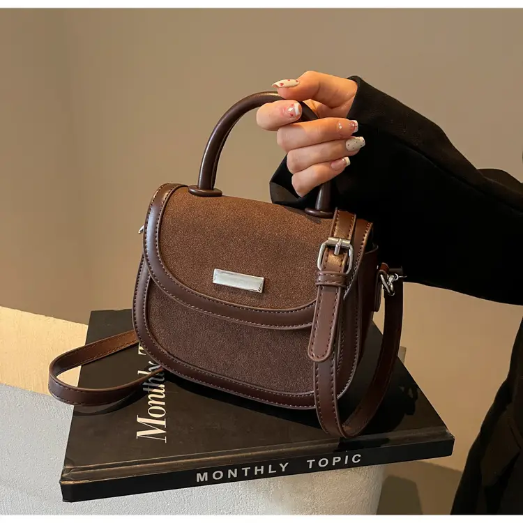 Black Saddle Crossbody Bag for Women 2024 — feature 32