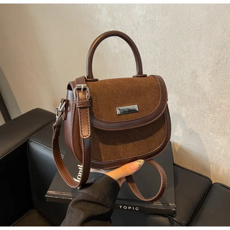 Black Saddle Crossbody Bag for Women 2024 — feature 34