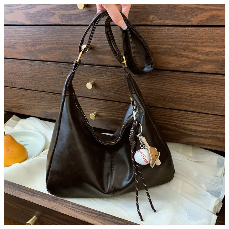 Large Capacity Brown Leather Shoulder Bag for Women — feature 49