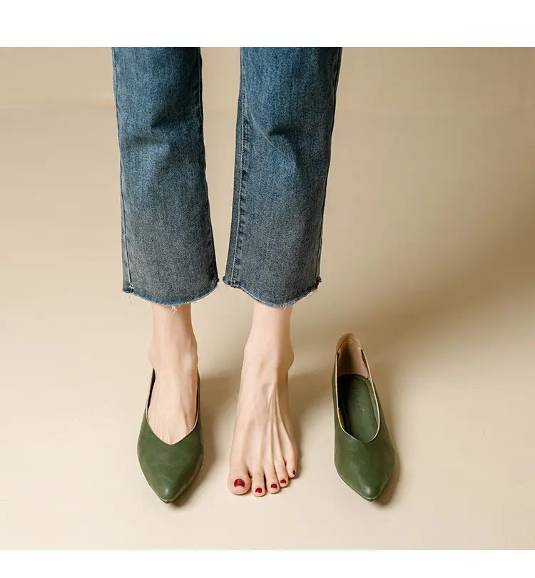 Popular Single Shoes with Chunky Heels, 2025 New Versatile Fairy-Style Loafers, Shallow Mid-Heel Shoes, Mother's Size Women's Shoes, Granny Shoes, Versatile — feature 37