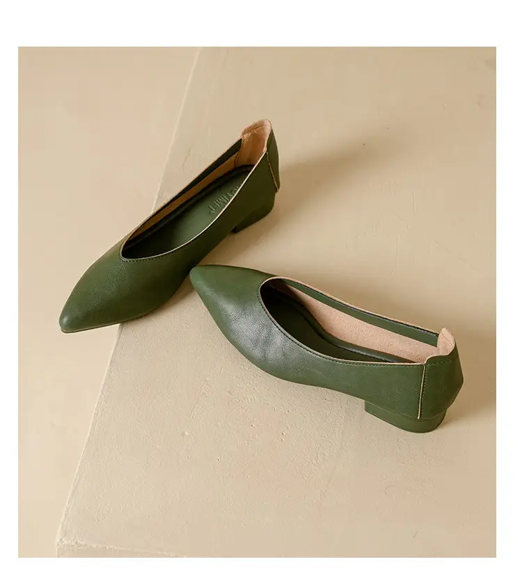 Popular Single Shoes with Chunky Heels, 2025 New Versatile Fairy-Style Loafers, Shallow Mid-Heel Shoes, Mother's Size Women's Shoes, Granny Shoes, Versatile — feature 39
