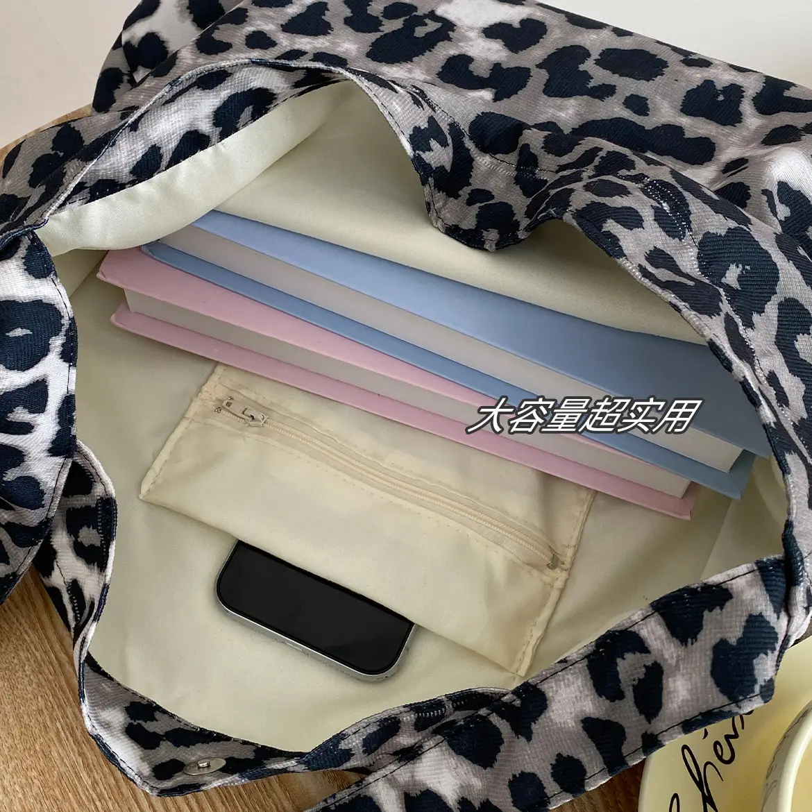 Raspberry Pink Leopard Print Shoulder Bag — feature 8