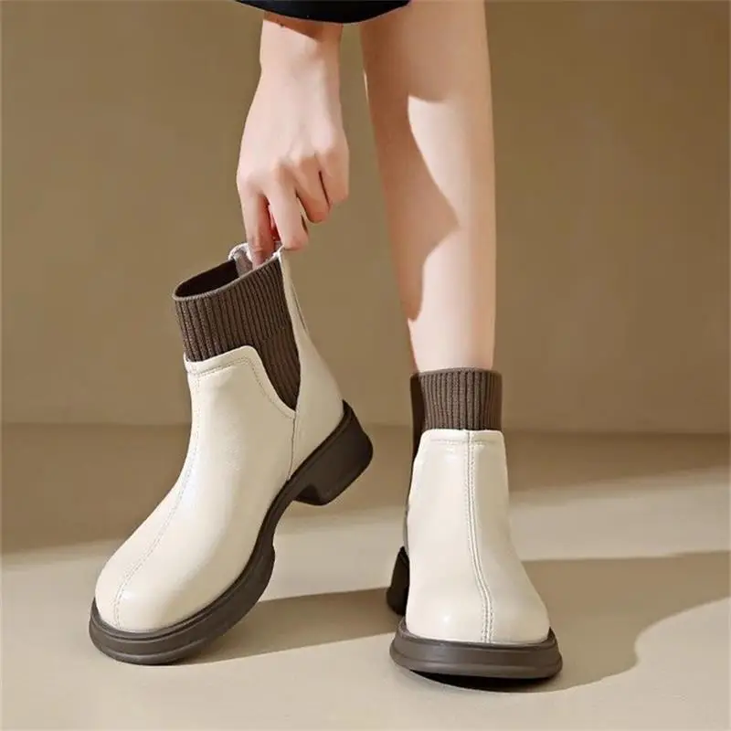 Thick-soled socks boots women's 2024 autumn and winter new British style nude boots rear zipper short boots thin boots soft leather martin boots - Image 6