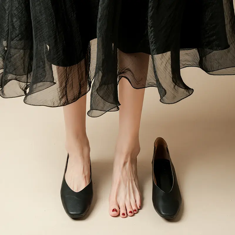Square-Toe Single Shoes for Women with Chunky Heels, 2025 New Fairy-Style Shallow Mid-Heel Shoes, Mother's Size Women's Shoes, Versatile Granny Shoes - Image 19