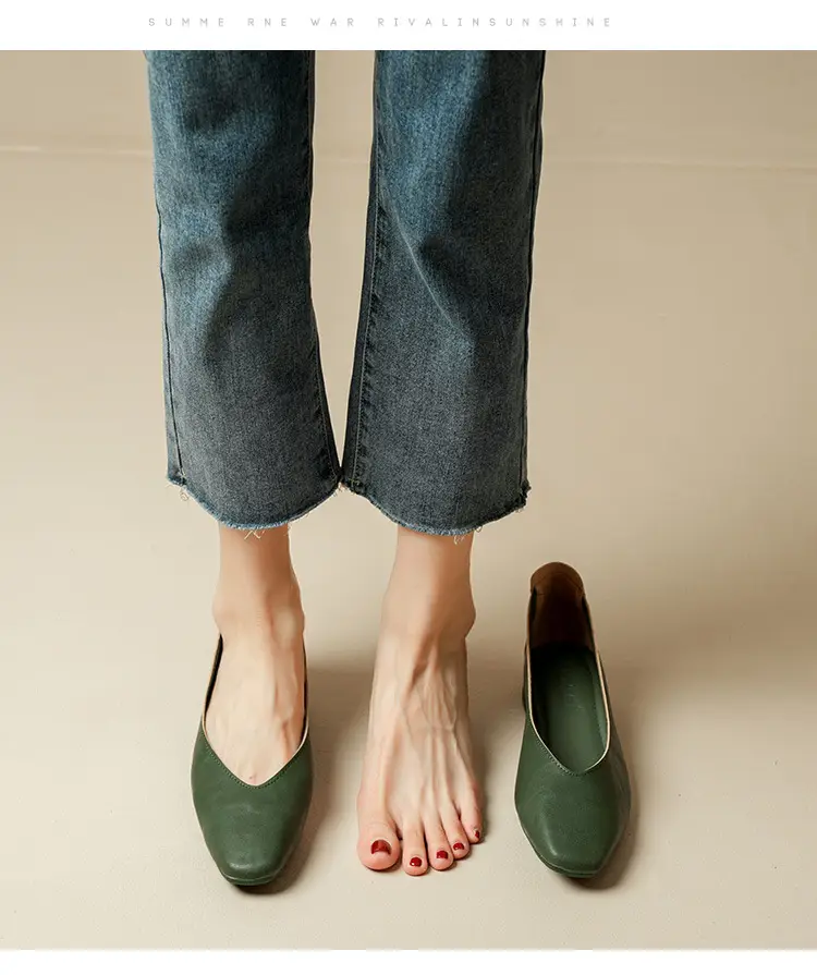 Square-Toe Single Shoes for Women with Chunky Heels, 2025 New Fairy-Style Shallow Mid-Heel Shoes, Mother's Size Women's Shoes, Versatile Granny Shoes — feature 39