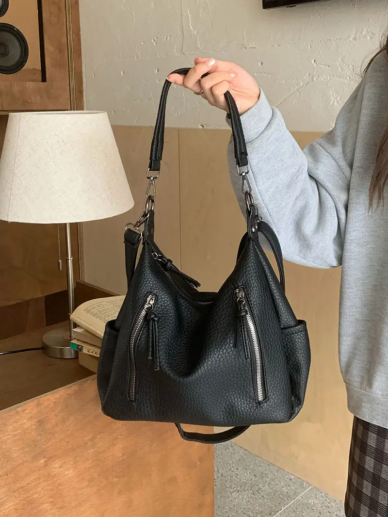 Black Leather Bucket Bag for Women 2026 - Image 2