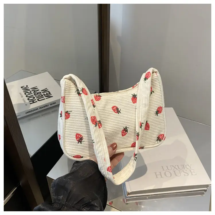 Japanese Style Strawberry Print Shoulder Bag for Girls — feature 10