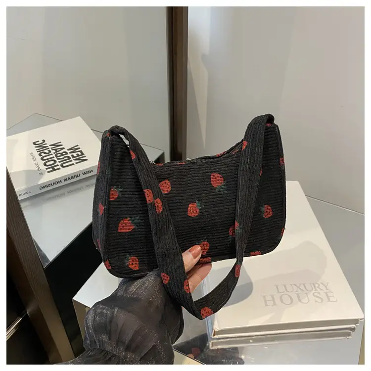 Japanese Style Strawberry Print Shoulder Bag for Girls — feature 12