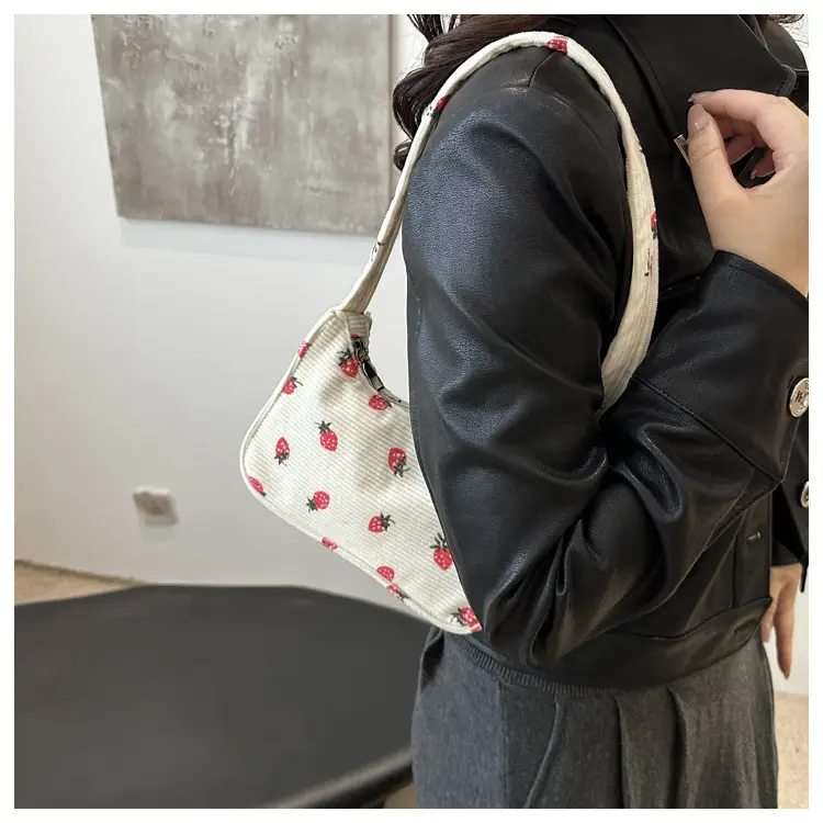 Japanese Style Strawberry Print Shoulder Bag for Girls — feature 16
