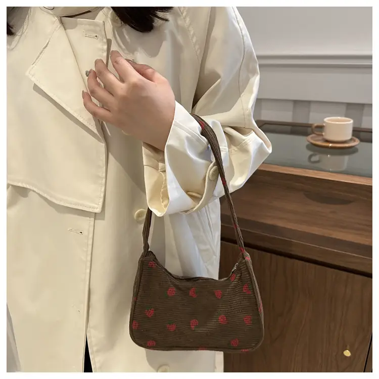 Japanese Style Strawberry Print Shoulder Bag for Girls — feature 25