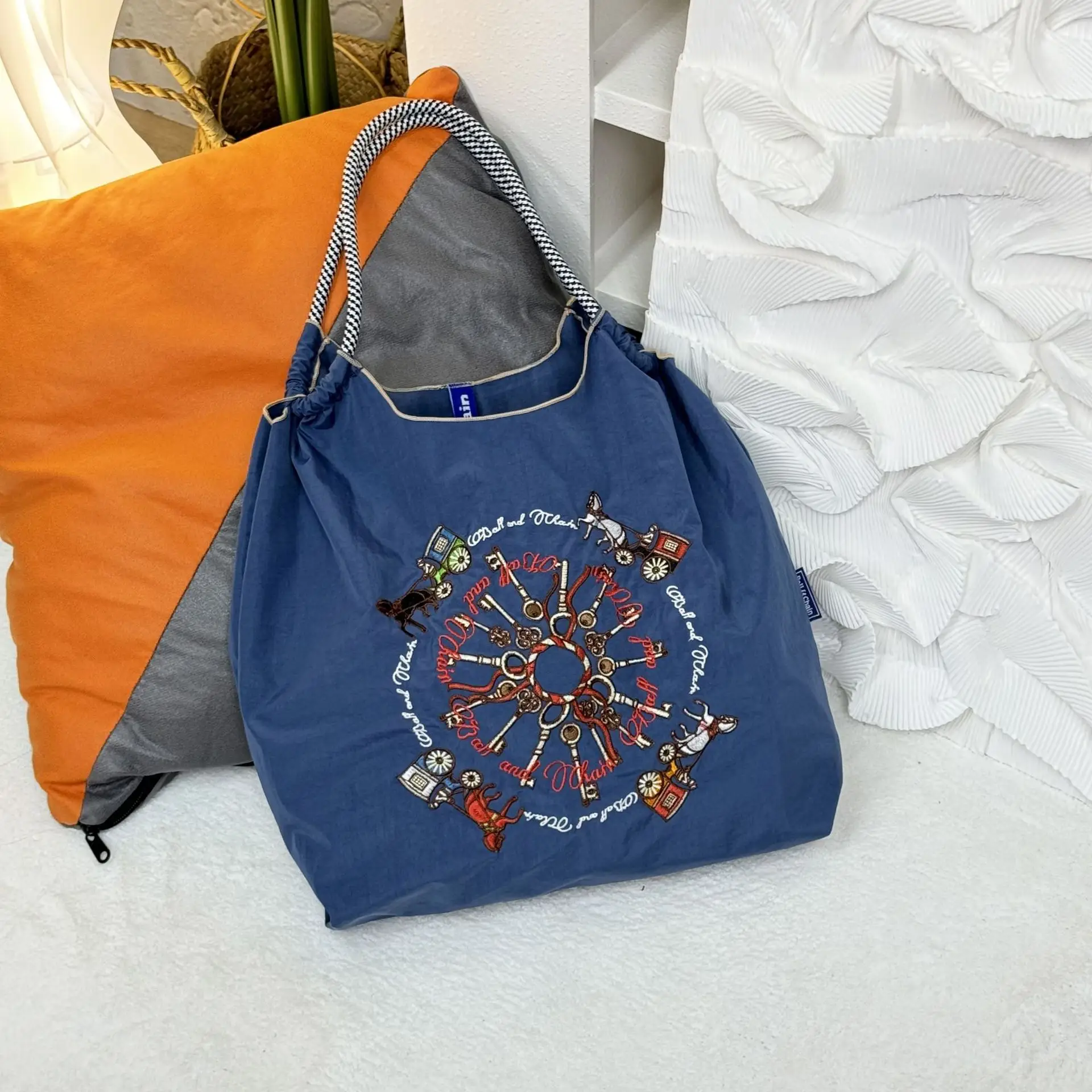 Japanese Embroidered Floral Shoulder Bag Black - Image 42
