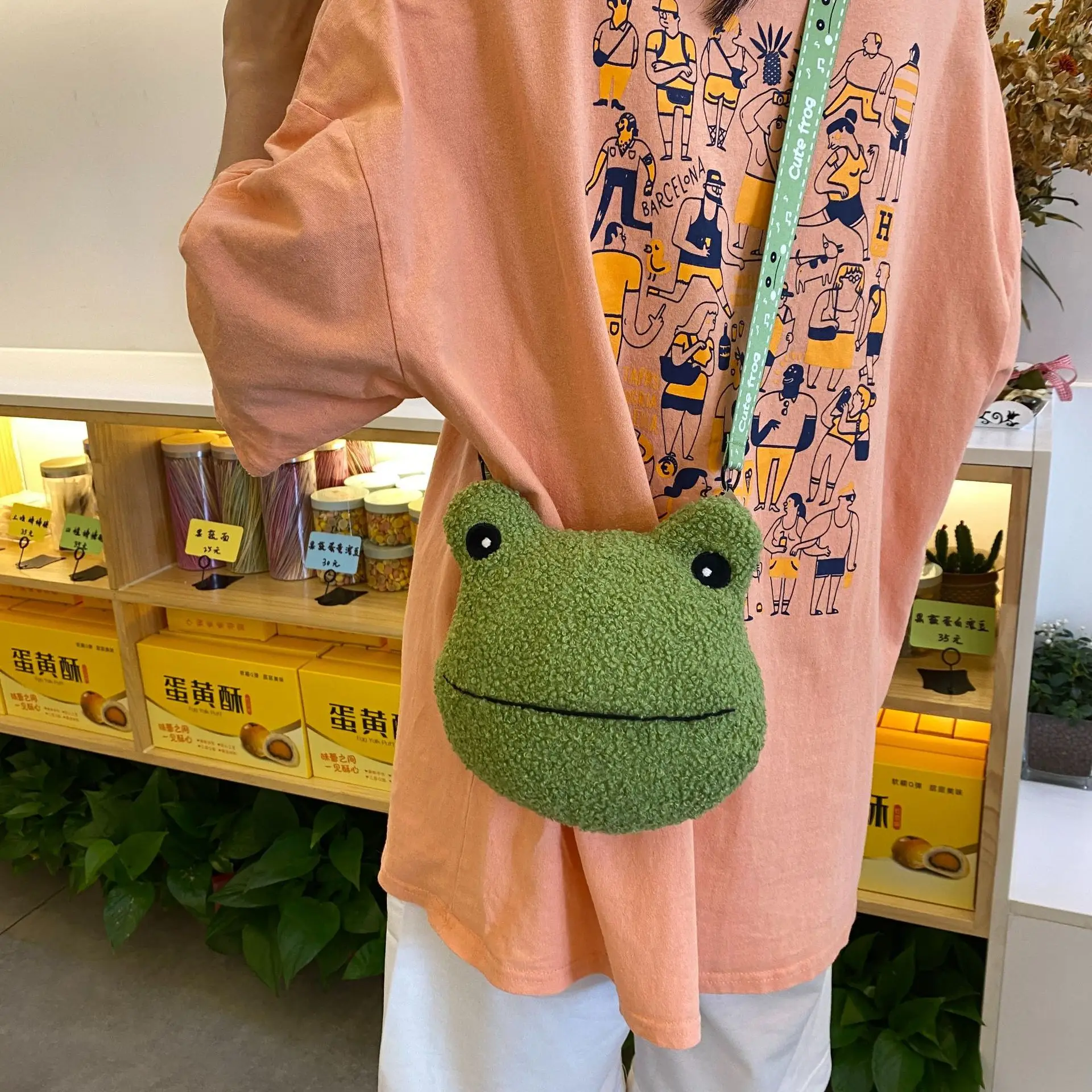 Green Frog Plush Messenger Bag for Boys — feature 18