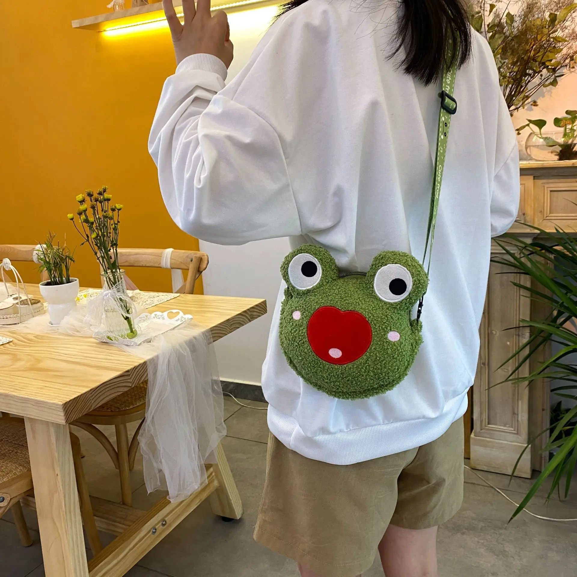 Green Frog Plush Messenger Bag for Boys — feature 27