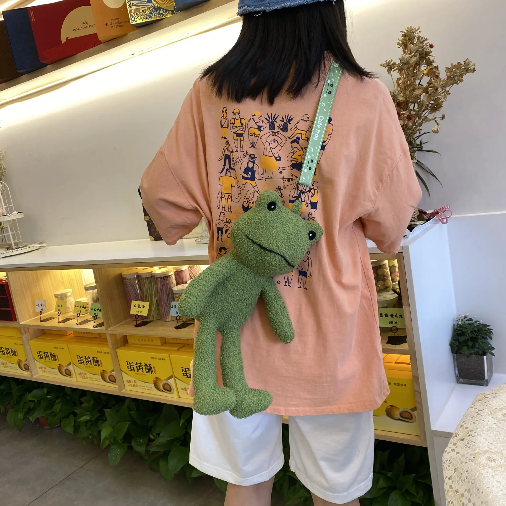 Green Frog Plush Messenger Bag for Boys — feature 29