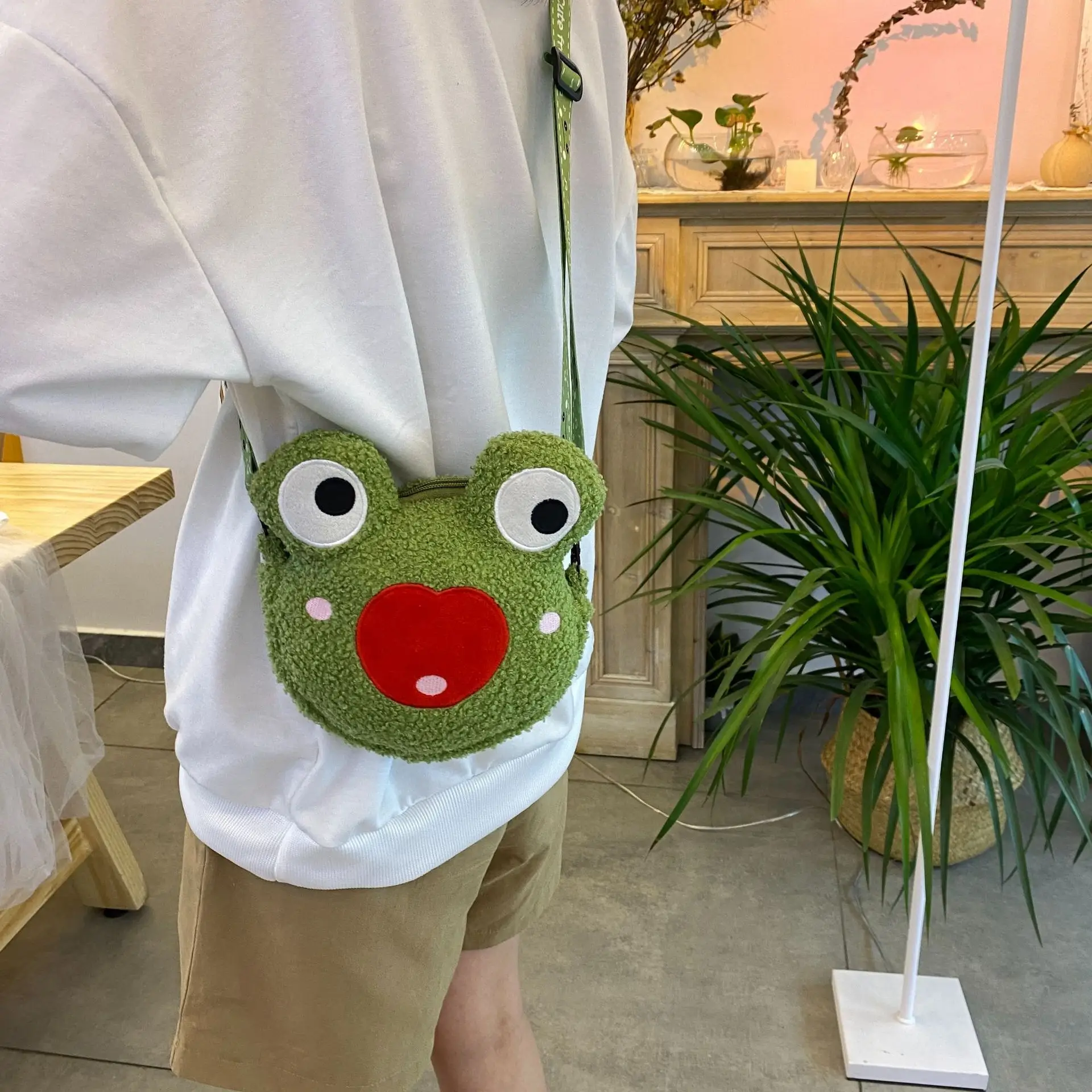 Green Frog Plush Messenger Bag for Boys — feature 3