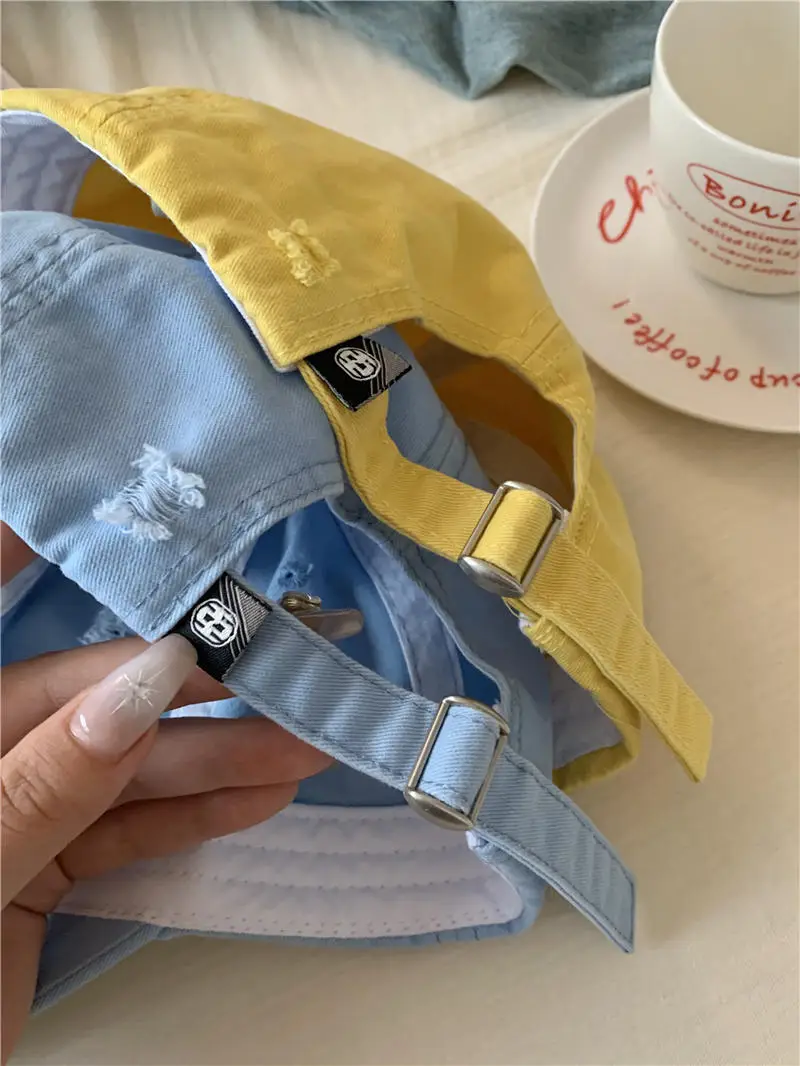 White Baseball Cap with Korean G Logo for Women — feature 29