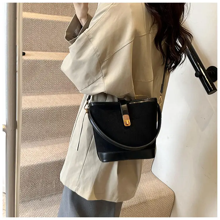 Vintage Frosted Women's Shoulder Bag Brown 2024 — feature 20