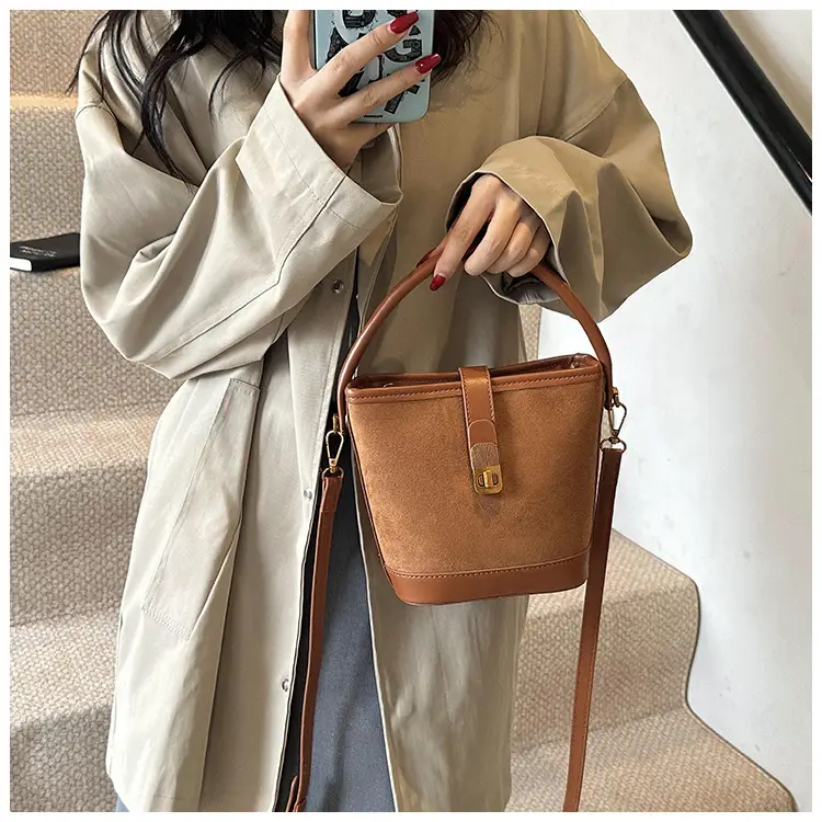 Vintage Frosted Women's Shoulder Bag Brown 2024 — feature 26