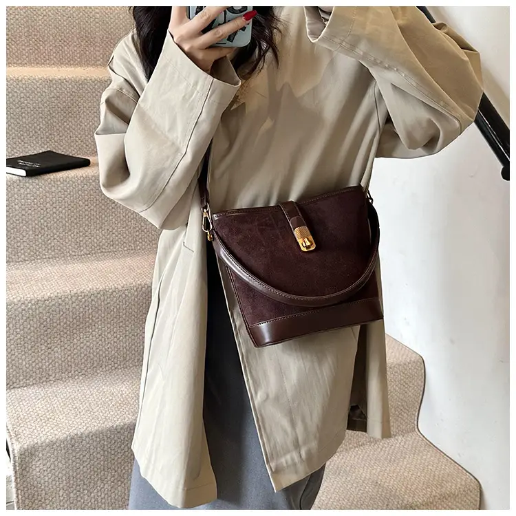 Vintage Frosted Women's Shoulder Bag Brown 2024 — feature 30
