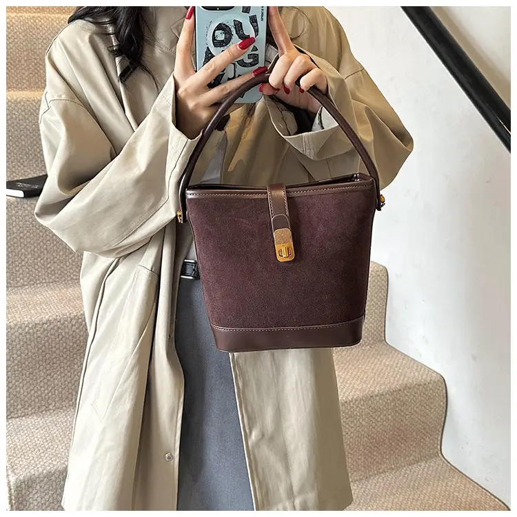 Vintage Frosted Women's Shoulder Bag Brown 2024 — feature 32