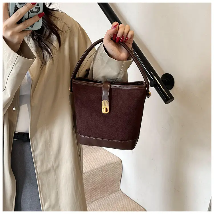 Vintage Frosted Women's Shoulder Bag Brown 2024 — feature 33